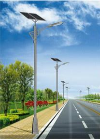 1742827545426759.jpg 贵德太阳能路灯.jpg